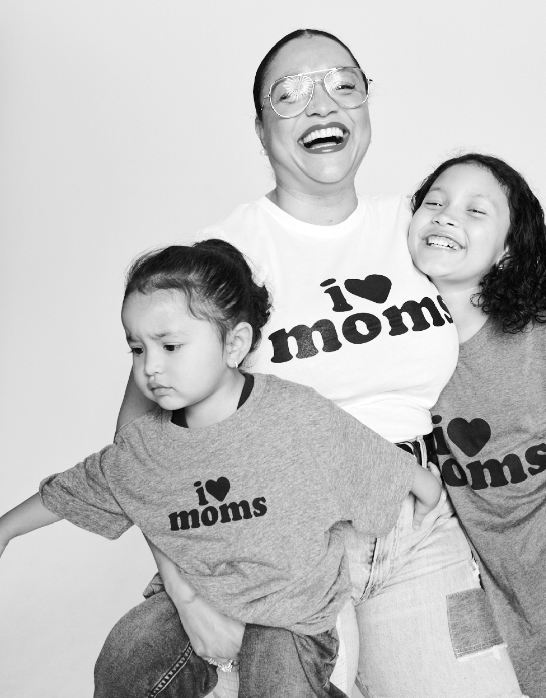 Mommy + Me "I Love Moms" T-shirt Bundle
